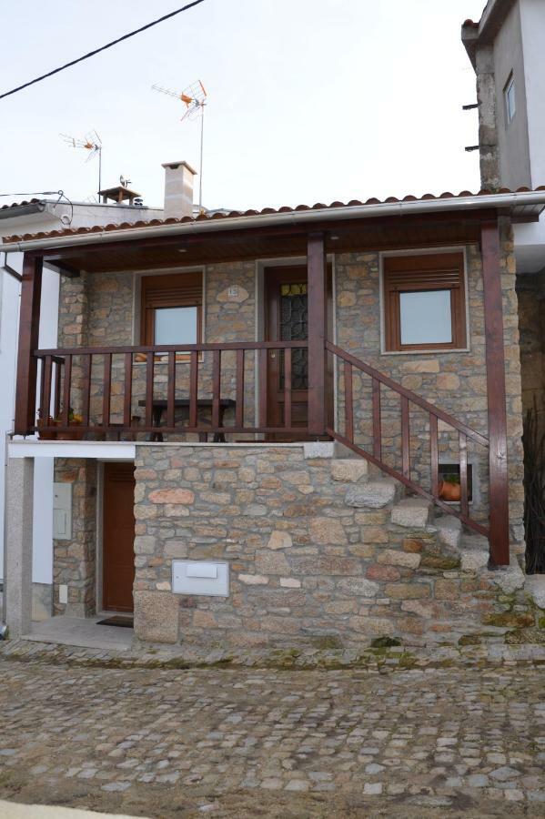 Vila Casa Freixedelo Santa Comba de Rossas Exteriér fotografie